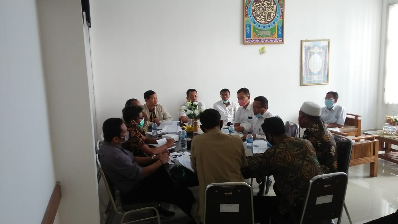  Komisi I Dewan Perwakilan Rakyat Daerah ( DPRD ) Kabupaten Lombok Timur Datangi Kadinsos Untuk Klarifikasi Soal Data Bantuan JPS
