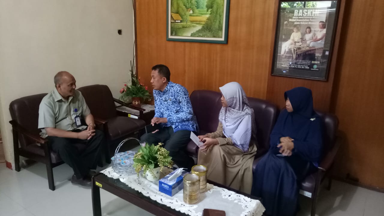 Silaturahmi Dinas sosial dengan Bulog Provinsi terkait Supplier BPNT di Kabupaten Lombok Timur